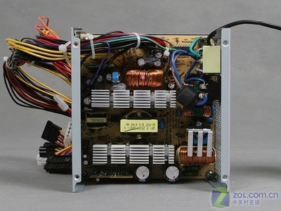 待機(jī)功率真正等于1W 康舒環(huán)保電源評(píng)測(2)_硬件_科技時(shí)代_新浪網(wǎng)